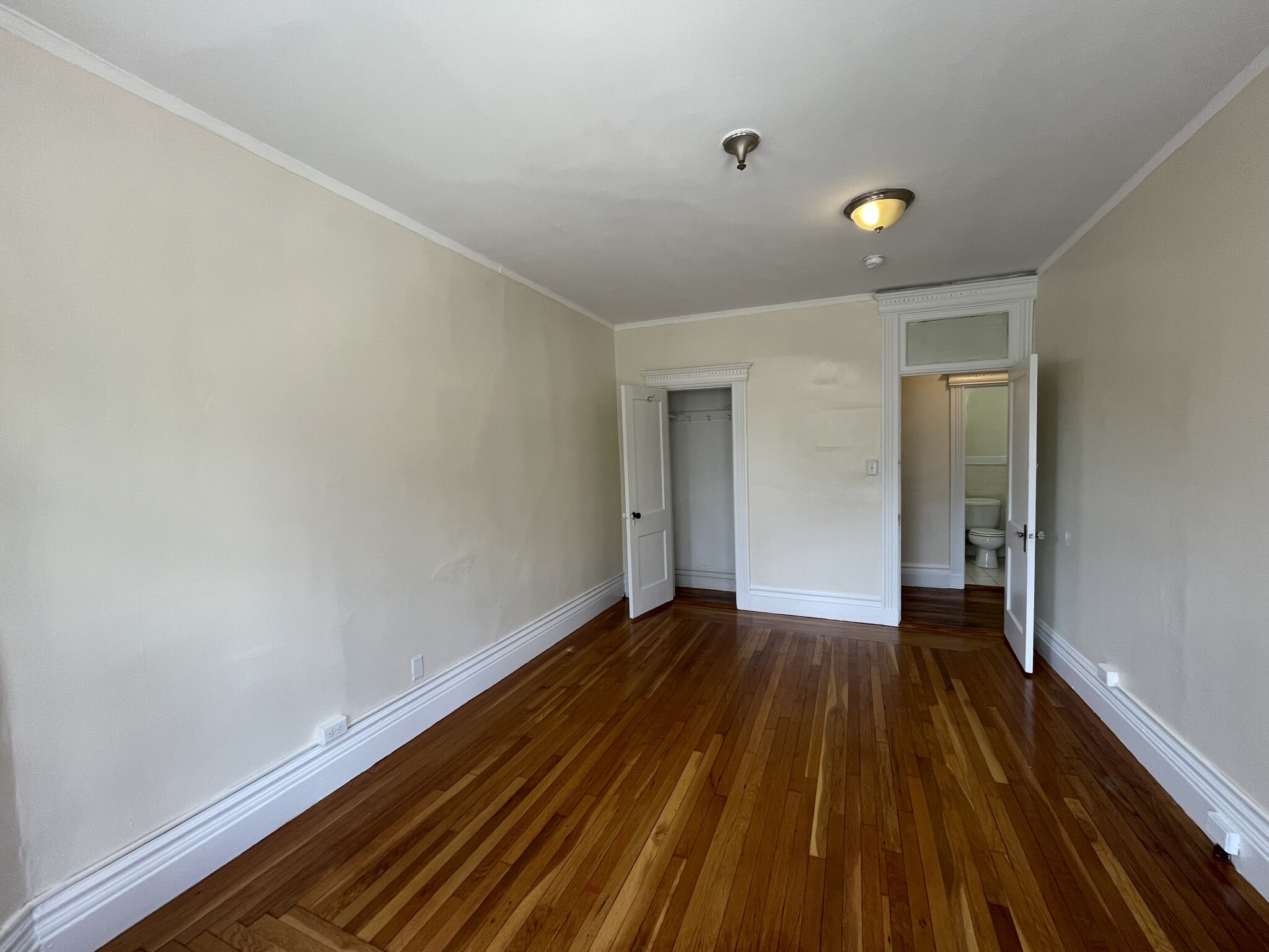 1111 Boylston St, Fenway