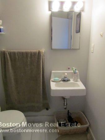 548 Columbus Ave, Theatre District