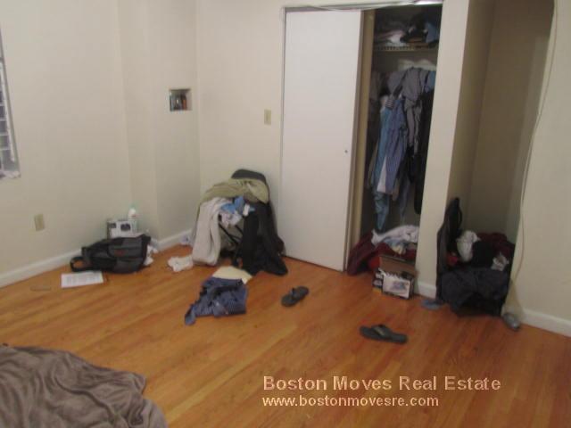 165 Hemenway St, Fenway