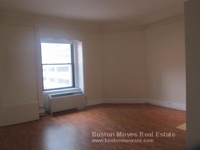 62 Boylston St, Back Bay