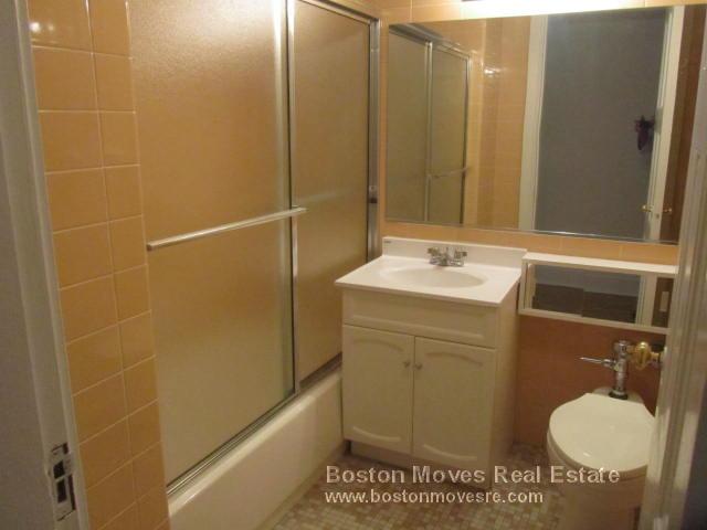 62 Boylston St, Back Bay