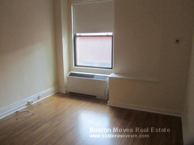 62 Boylston St, Back Bay