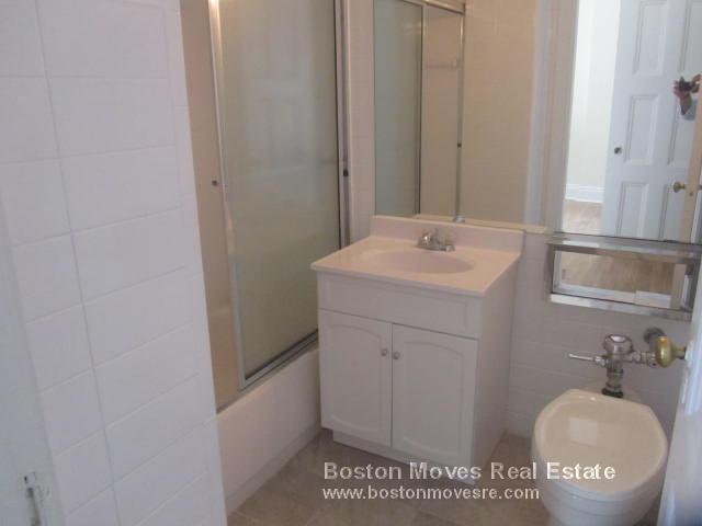 62 Boylston St, Back Bay