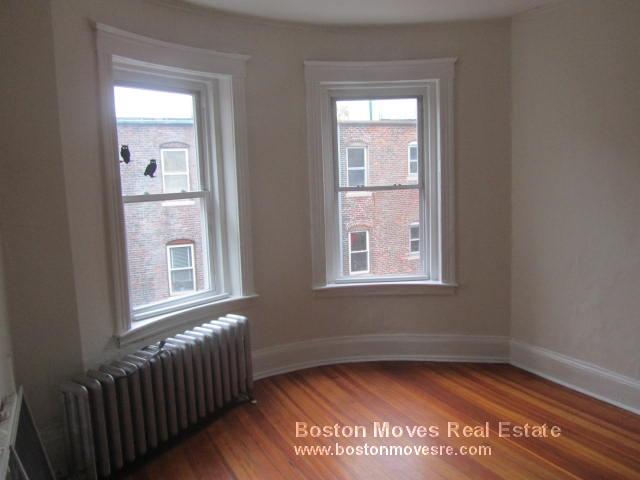 1382 Commonwealth Ave, Allston