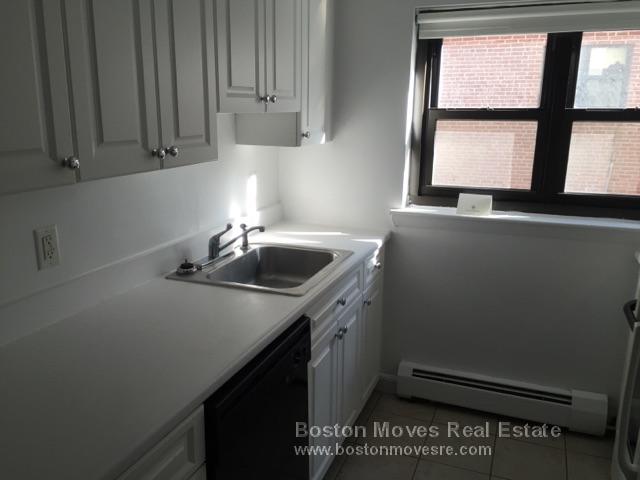 40 Harvard Ave, Brookline Hills