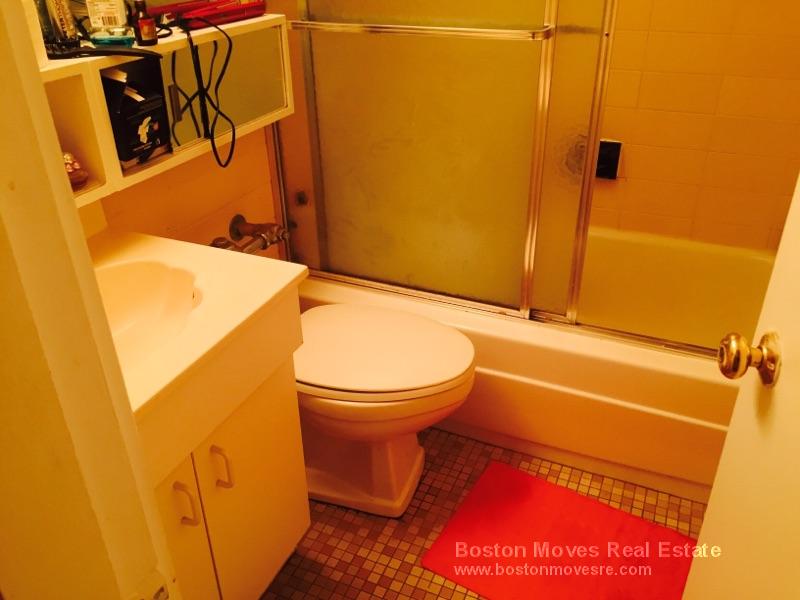 62 Boylston St, Back Bay