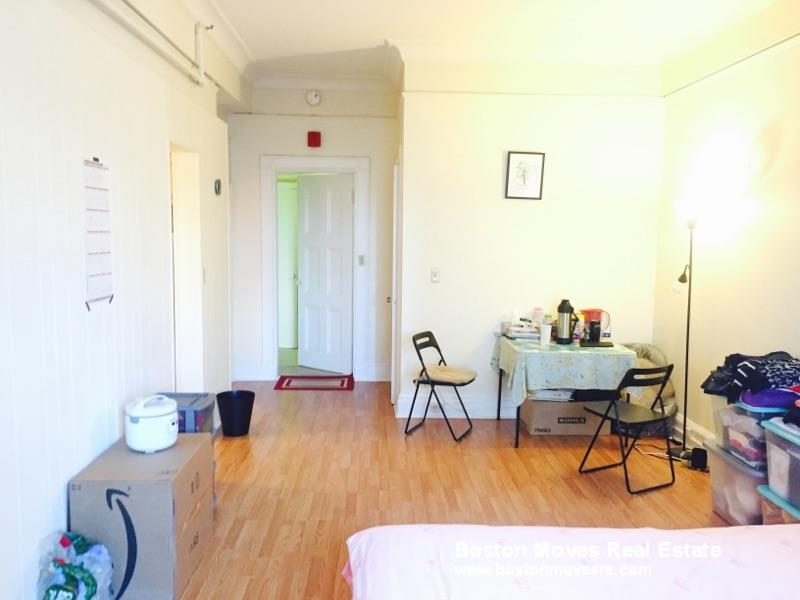 62 Boylston St, Back Bay