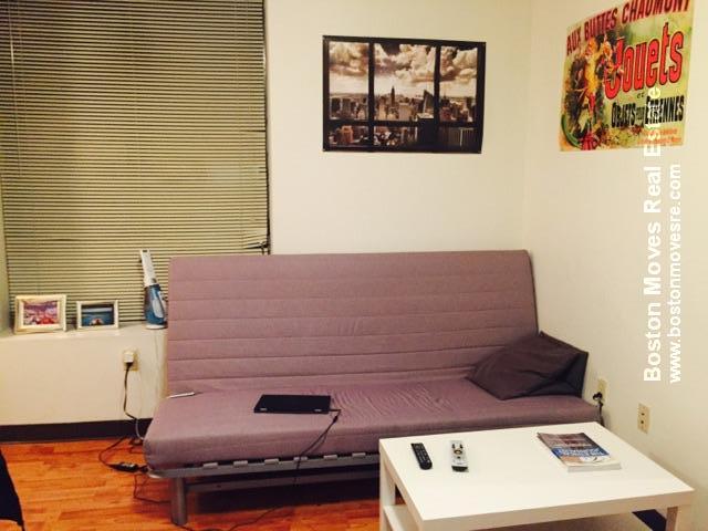 81 Essex St, Chinatown