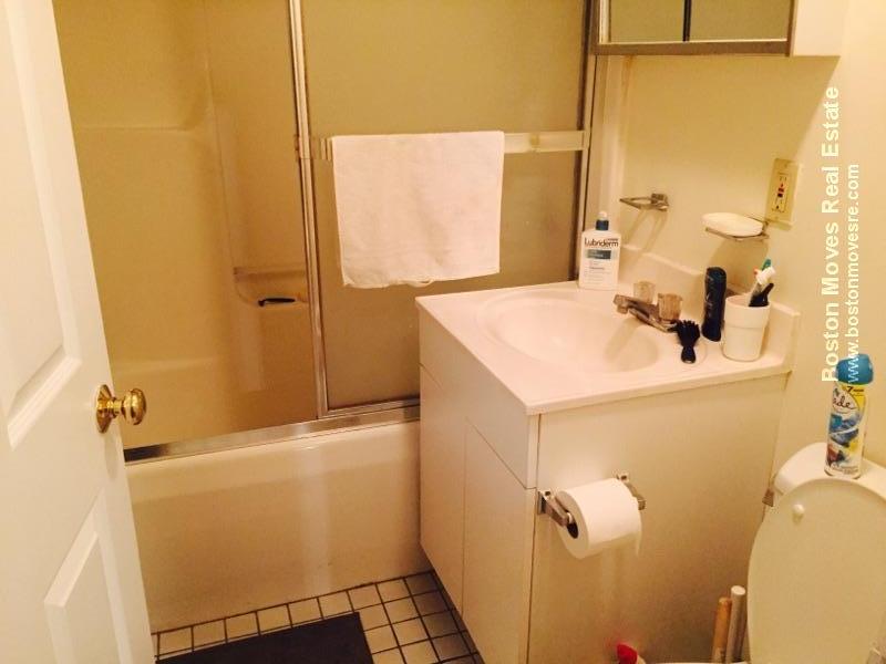 81 Essex St, Chinatown