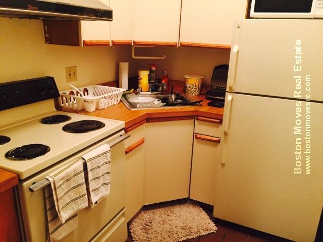 81 Essex St, Chinatown