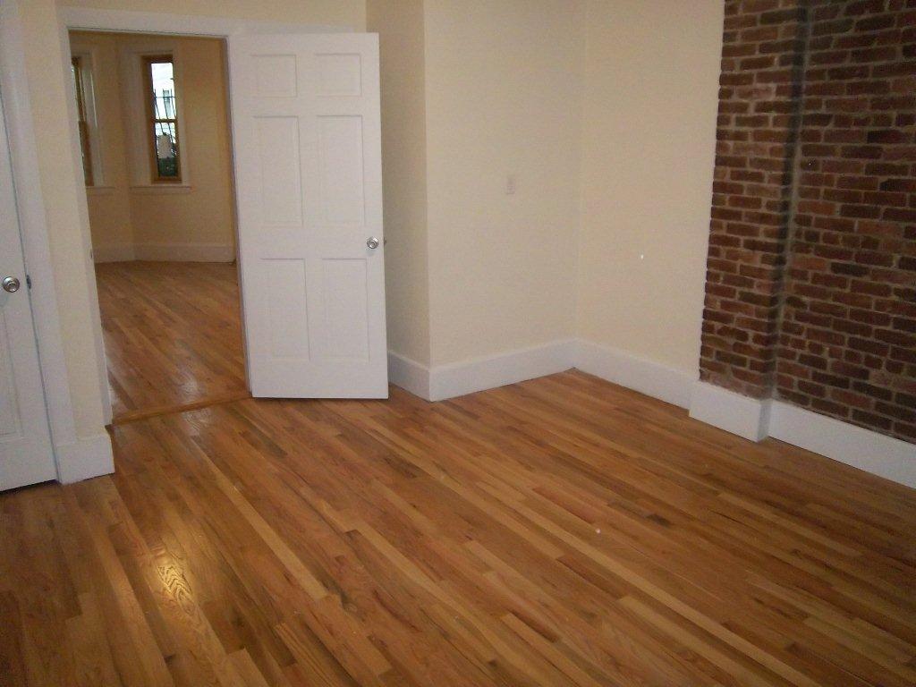 212 Hemenway St, Fenway