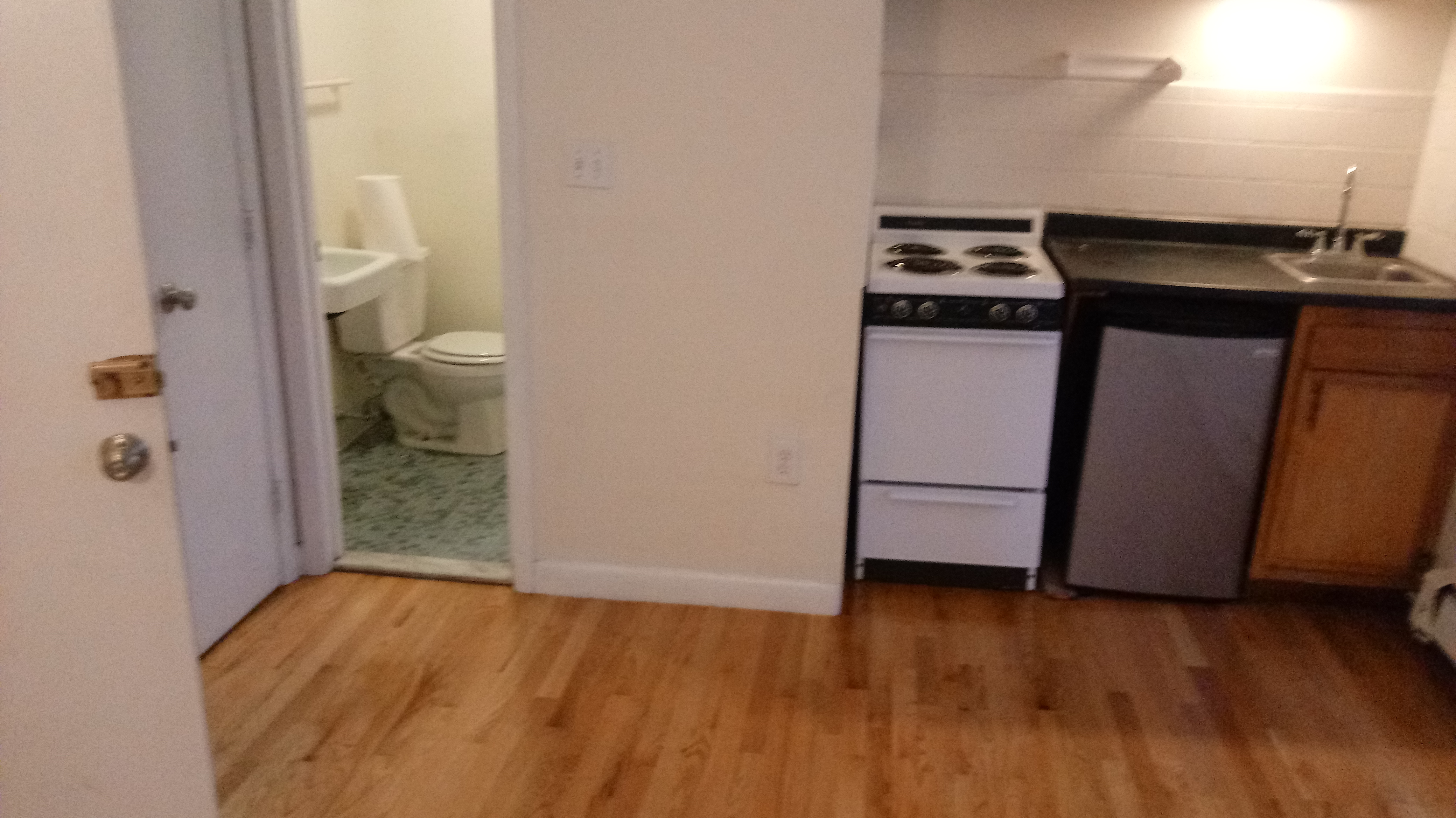 Studio bed, 1 bath apartment for rent at 49 South Huntington Ave Unit 303, Jamaica Plain — photo 4 of 4