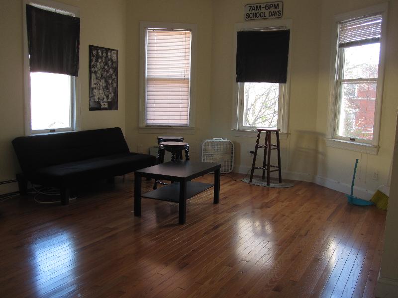 17 Parker Hill Ave, Mission Hill