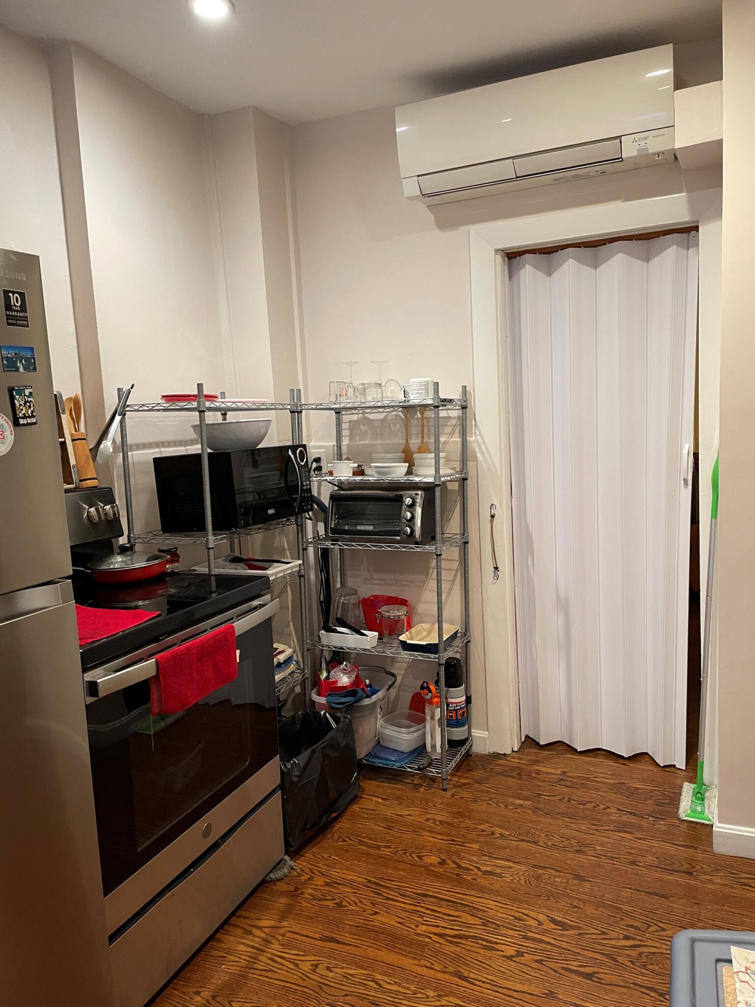 4 Garden Ct, North End