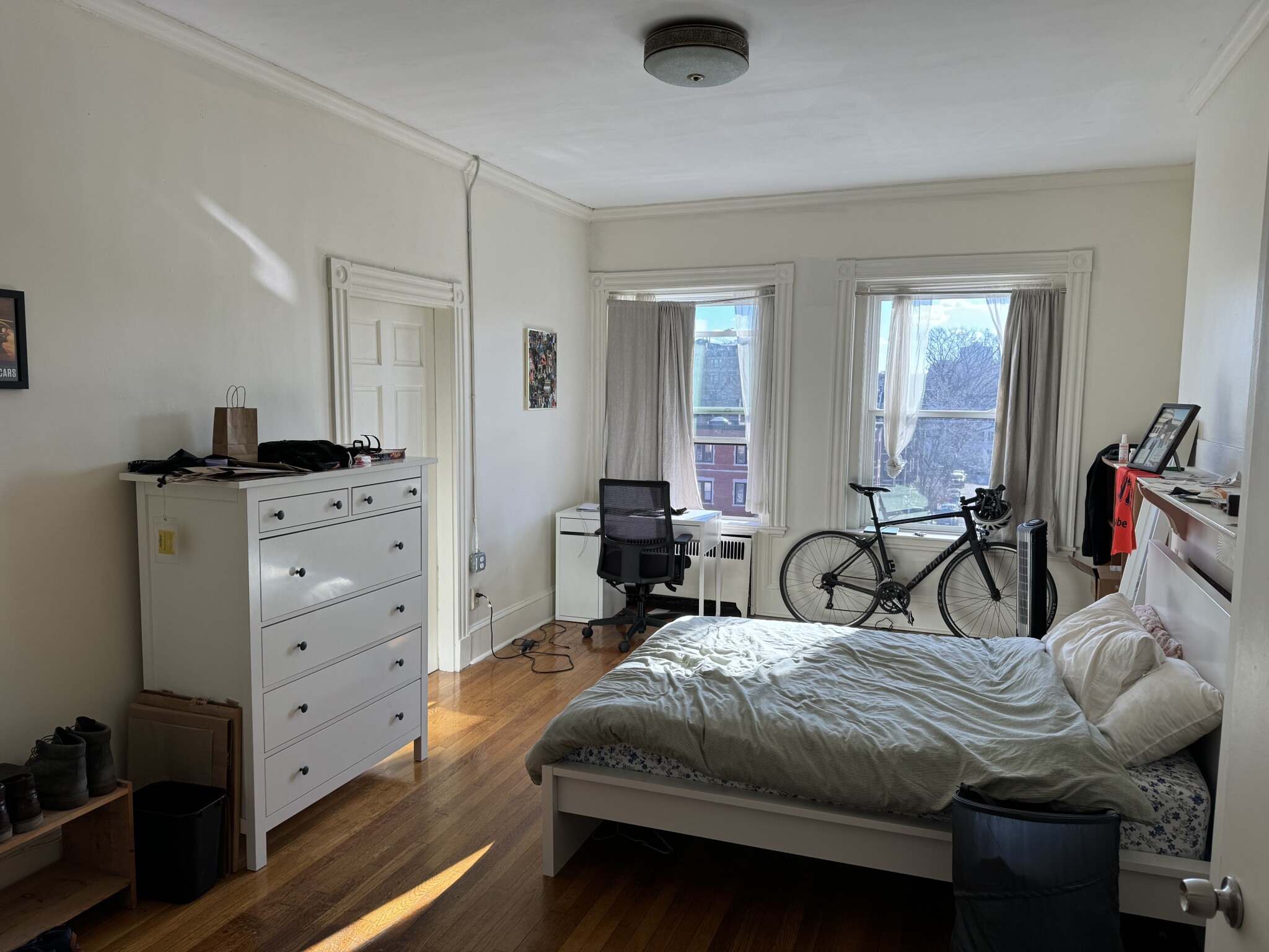 912 Beacon St, Fenway