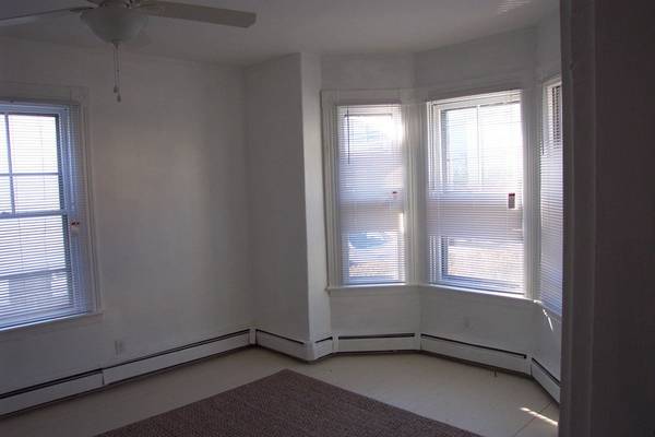 2 bed, 1 bath apartment for rent at 65 Holworthy St, Cambridge — photo 4 of 11