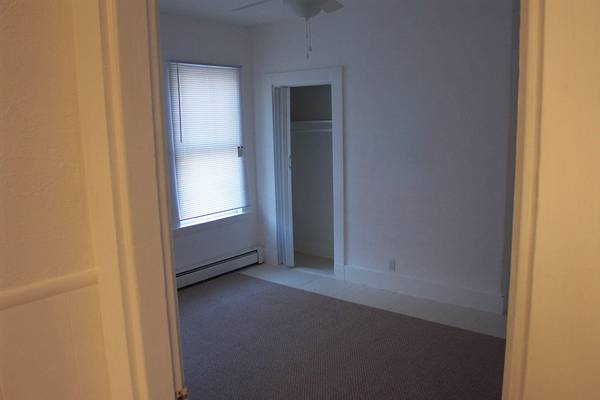 2 bed, 1 bath apartment for rent at 65 Holworthy St, Cambridge — photo 3 of 11