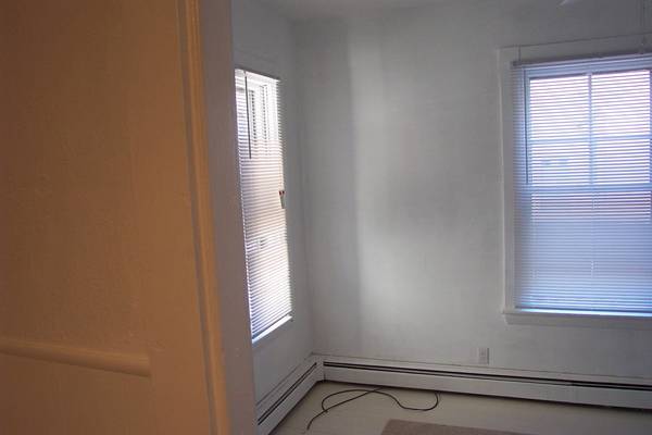 2 bed, 1 bath apartment for rent at 65 Holworthy St, Cambridge — photo 5 of 11