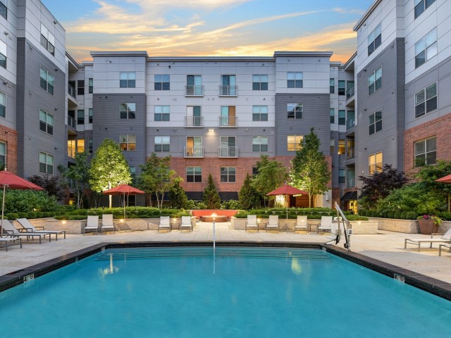1 bed, 1 bath apartment for rent at 160 Cambridgepark Dr, Cambridge — photo 6 of 15