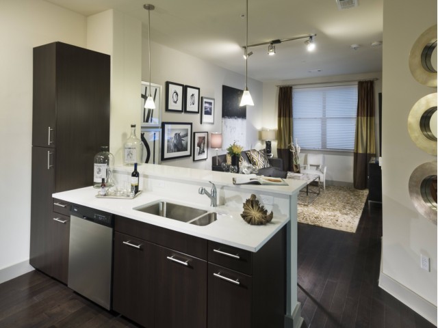 1 bed, 1 bath apartment for rent at 160 Cambridgepark Dr, Cambridge — photo 13 of 15