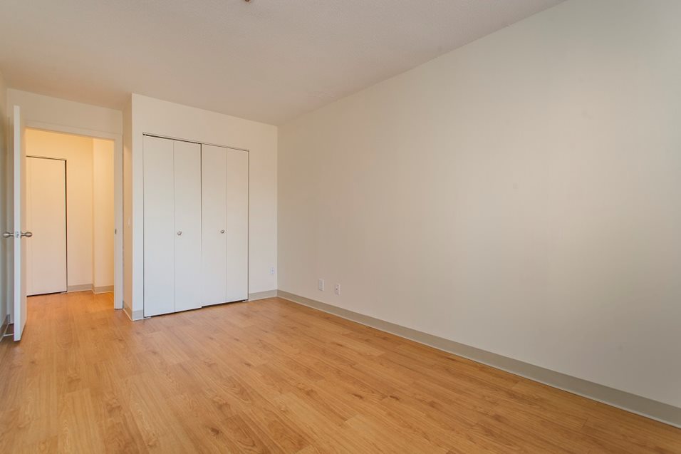 3 bed, 1 bath apartment for rent at 130 Dartmouth St, Back Bay — photo 19 of 24