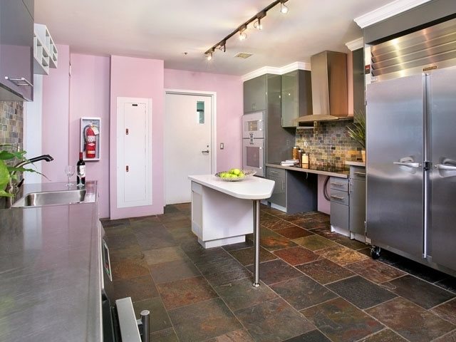 3 bed, 1 bath apartment for rent at 130 Dartmouth St, Back Bay — photo 24 of 24
