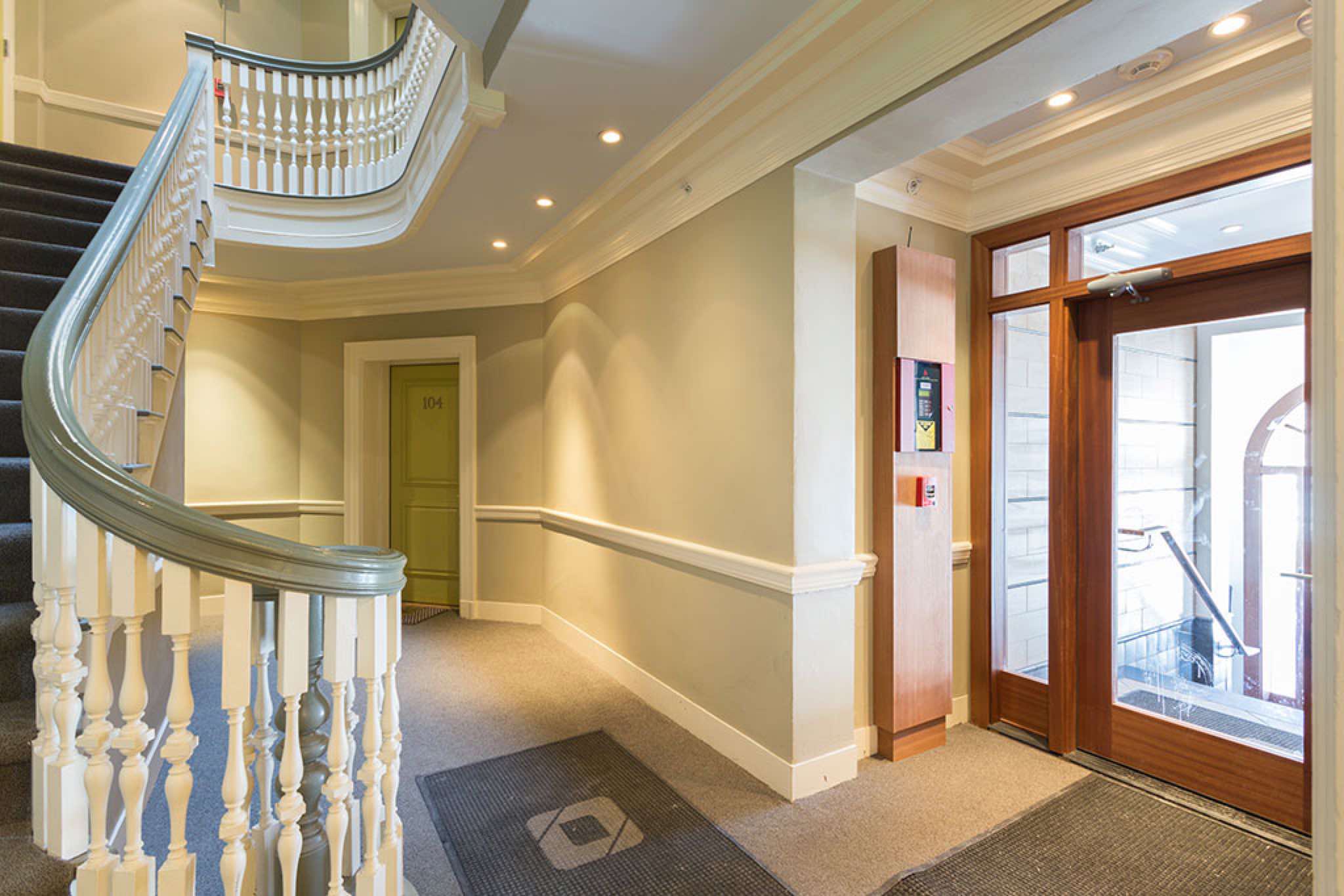 2 bed, 1 bath apartment for rent at 457 Centre St Unit Centre, Newton — photo 10 of 12