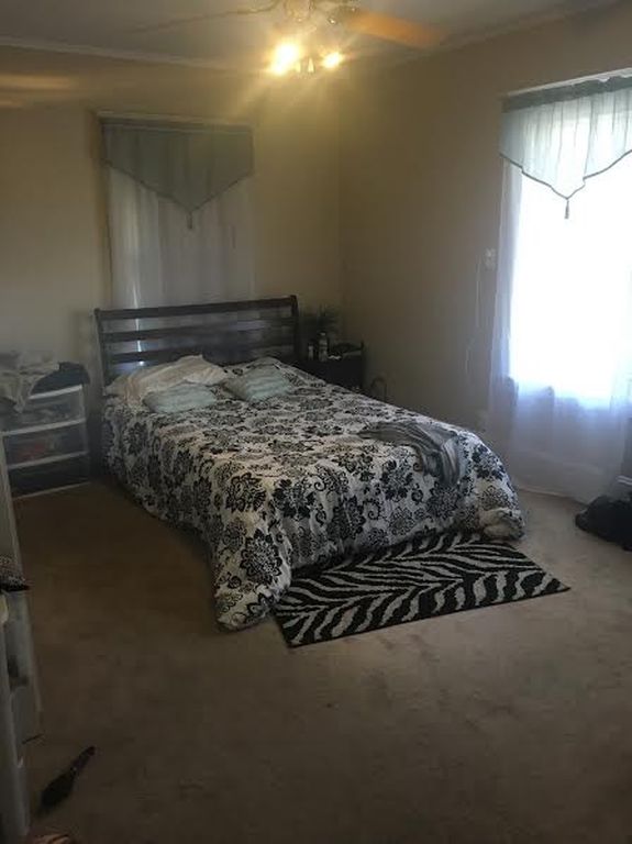 3 bed, 1 bath apartment for rent at 17 Pequossette St Unit 3, Watertown — photo 5 of 5