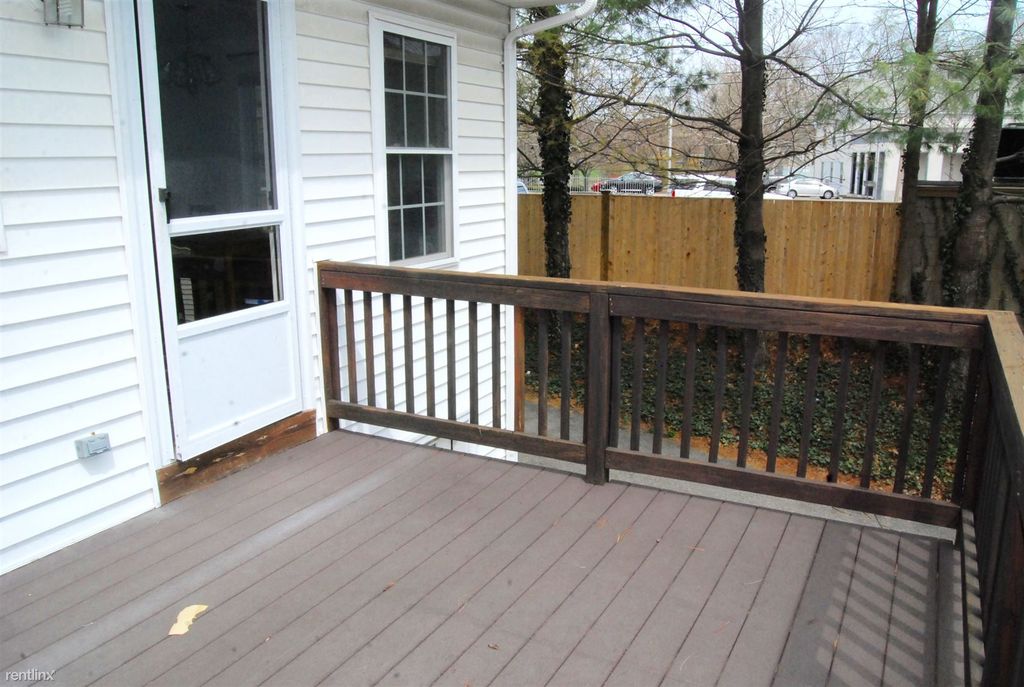 3 bed, 2.5 bath apartment for rent at 8 French St, Watertown — photo 5 of 6