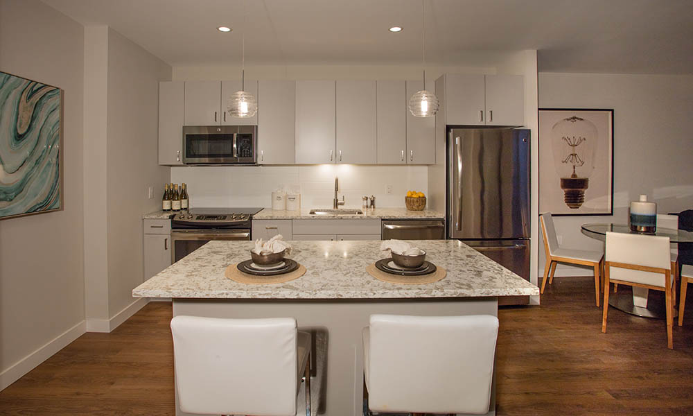 3 bed, 2 bath apartment for rent at 25 Northern Ave, Seaport District — photo 6 of 8