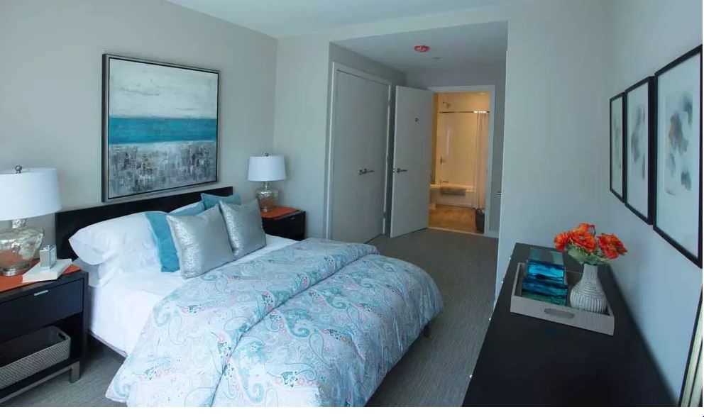 3 bed, 2 bath apartment for rent at 5 Fan Pier Blvd, Seaport District — photo 5 of 10
