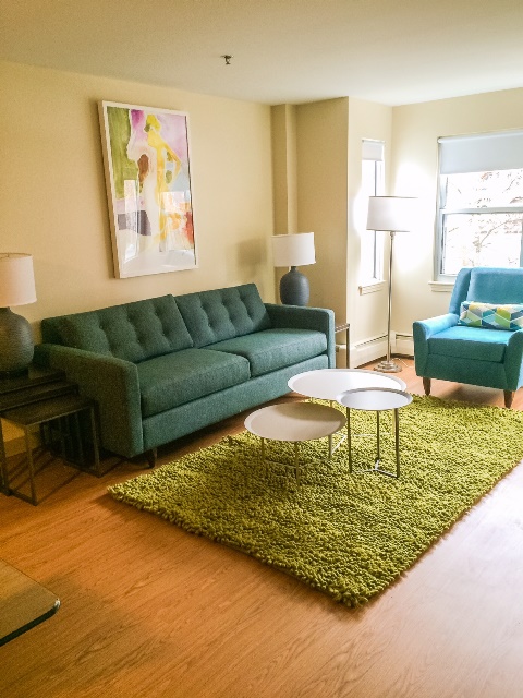 3 bed, 1.5 bath apartment for rent at 43 Smith St, Mission Hill — photo 8 of 12