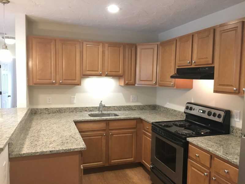 2 bed, 1 bath apartment for rent at 15 Dolores Ave, Waltham — photo 16 of 47