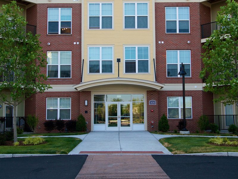 2 bed, 2 bath apartment for rent at 100 Woodview Way Unit 1, Watertown — photo 17 of 45