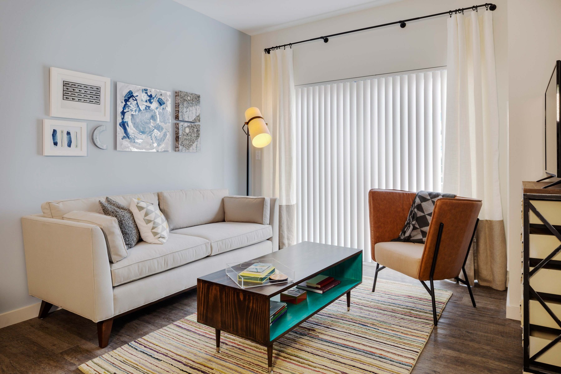 2 bed, 2 bath apartment for rent at 240 Sidney St, Cambridgeport — photo 2 of 17
