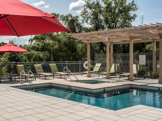 2 bed, 2 bath apartment for rent at 223 Concord Turnpike, Cambridge — photo 16 of 17