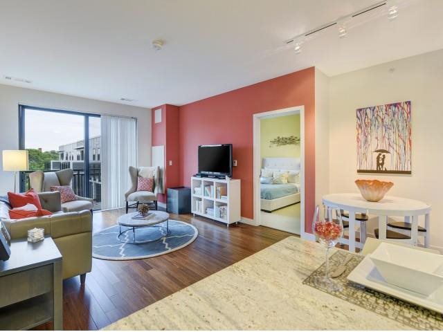 3 bed, 2 bath apartment for rent at 1 Maxwells Green, Somerville — photo 9 of 32