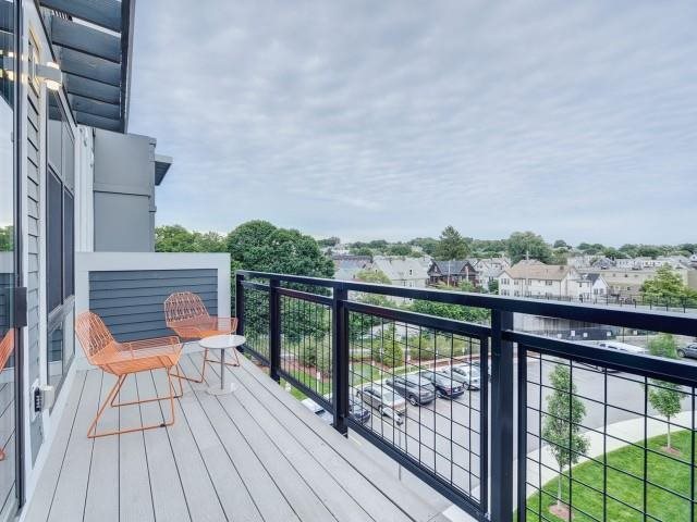 3 bed, 2 bath apartment for rent at 1 Maxwells Green, Somerville — photo 17 of 32