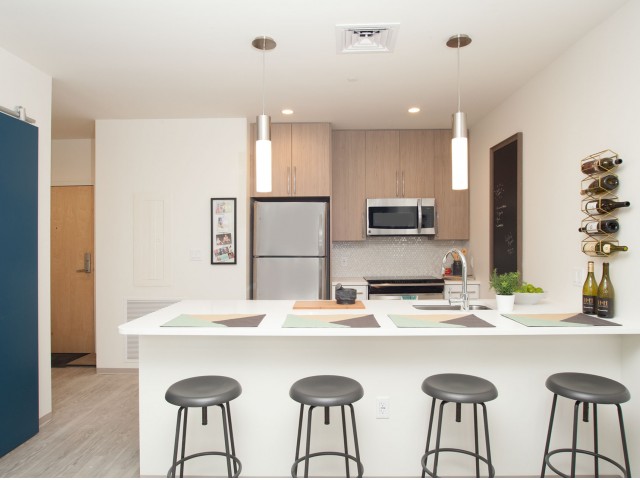 3 bed, 2 bath apartment for rent at 75 Braintree St, Allston — photo 10 of 23