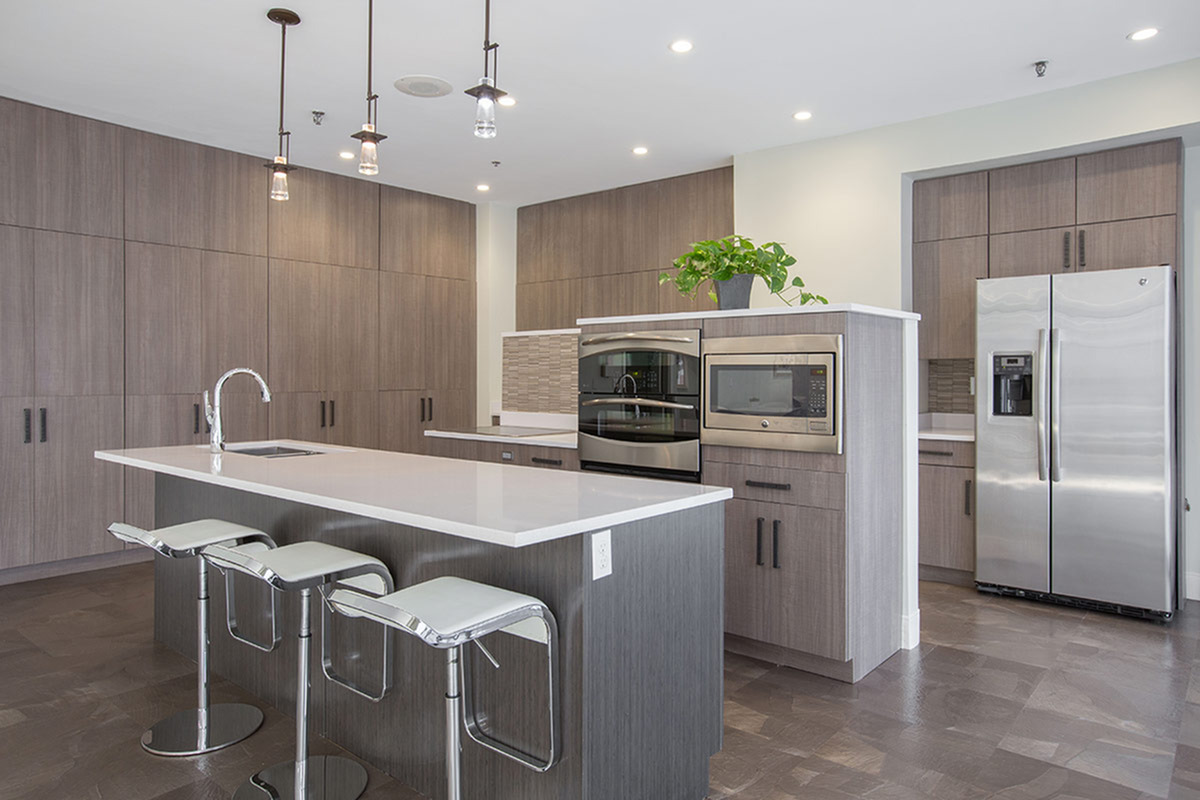 2 bed, 1 bath apartment for rent at 145 Commercial St, North End — photo 11 of 16