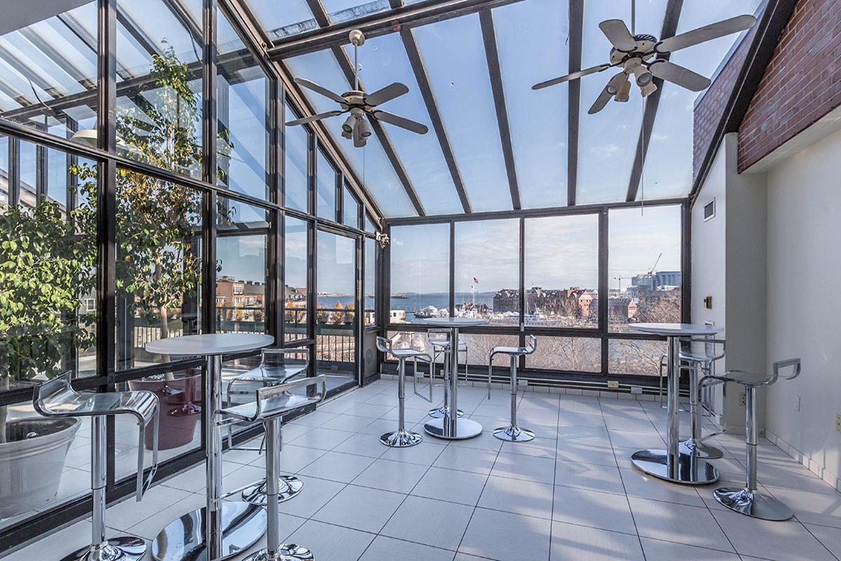 2 bed, 1 bath apartment for rent at 145 Commercial St, North End — photo 14 of 16