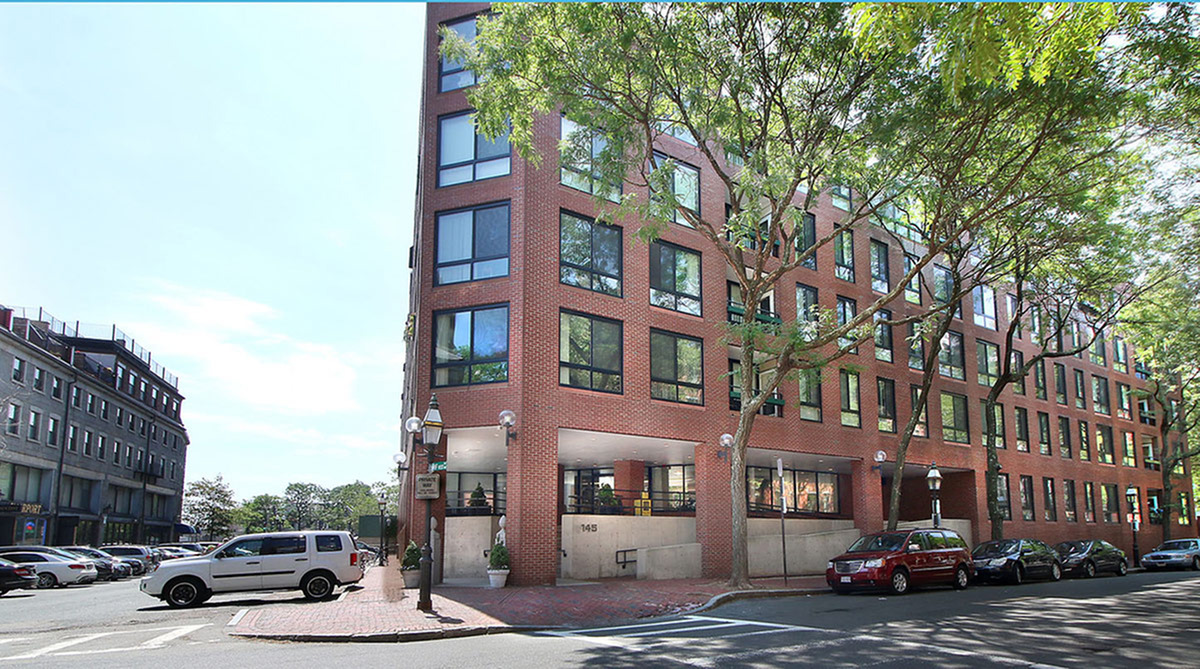 2 bed, 1 bath apartment for rent at 145 Commercial St, North End — photo 15 of 16
