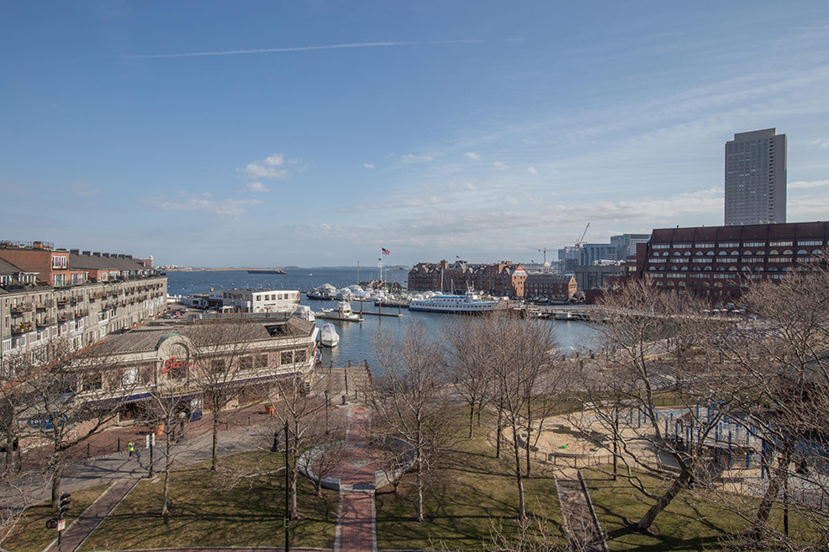 2 bed, 1 bath apartment for rent at 145 Commercial St, North End — photo 16 of 16