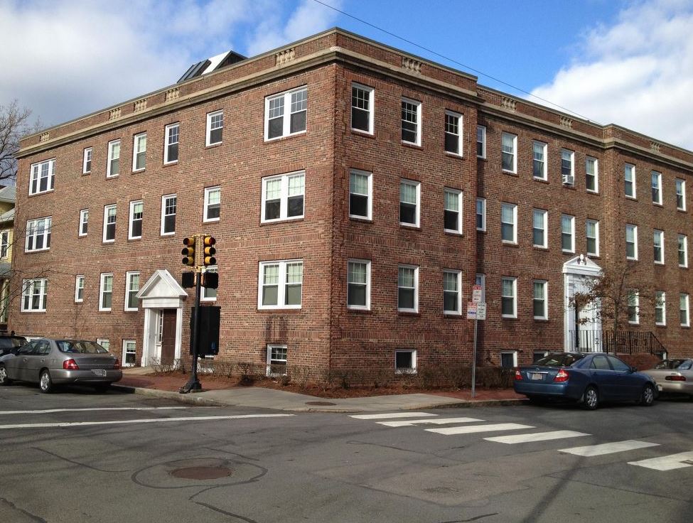 1 bed, 1 bath apartment for rent at 39A Lee St Unit 24, Harvard Square