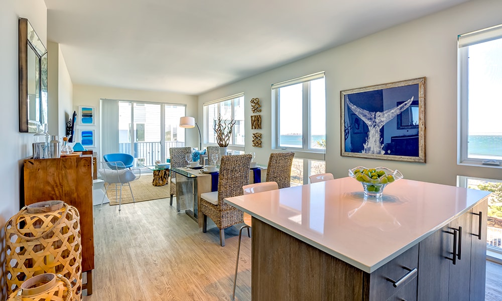 2 bed, 2 bath apartment for rent at 650 Ocean Ave, Revere Beach — photo 2 of 10