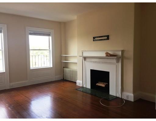 Photo 2 of 470 Beacon St. Unit 8