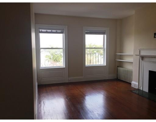 Photo 3 of 470 Beacon St. Unit 8