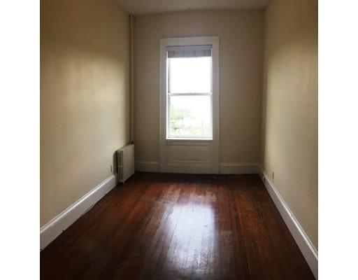 Photo 8 of 470 Beacon St. Unit 8