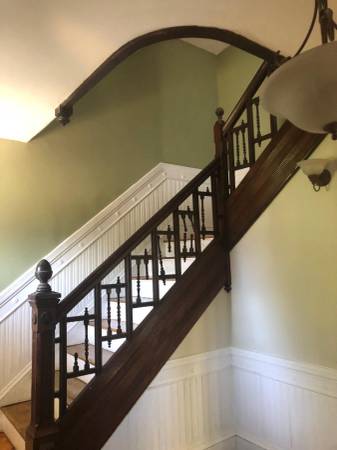 5 bed, 2 bath apartment for rent at 158 Ashmont St, Dorchester — photo 8 of 10