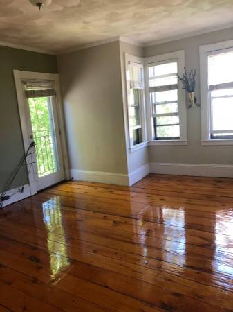 5 bed, 2 bath apartment for rent at 158 Ashmont St, Dorchester — photo 6 of 10